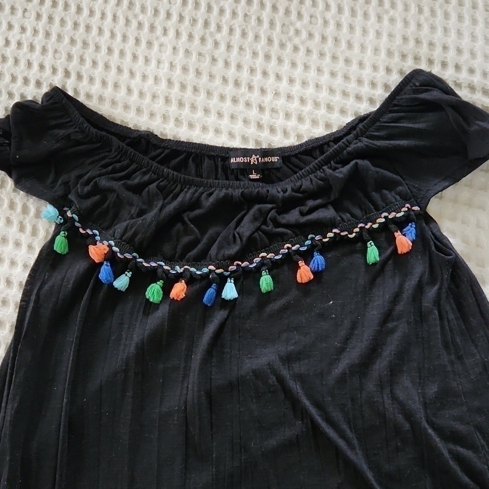 Off shoulder blouse with Tassel Festival Bohemian Party Hispanic Heritage - Picture 3 of 4